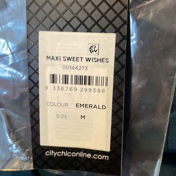 City Chic Maxi sweet wishes formal dress size M/18 - Picture 6 of 9